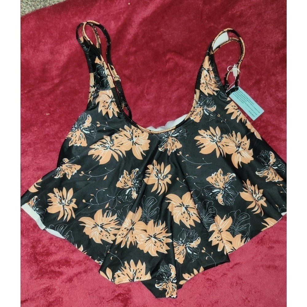 NWT Floral tropical Bikini top large